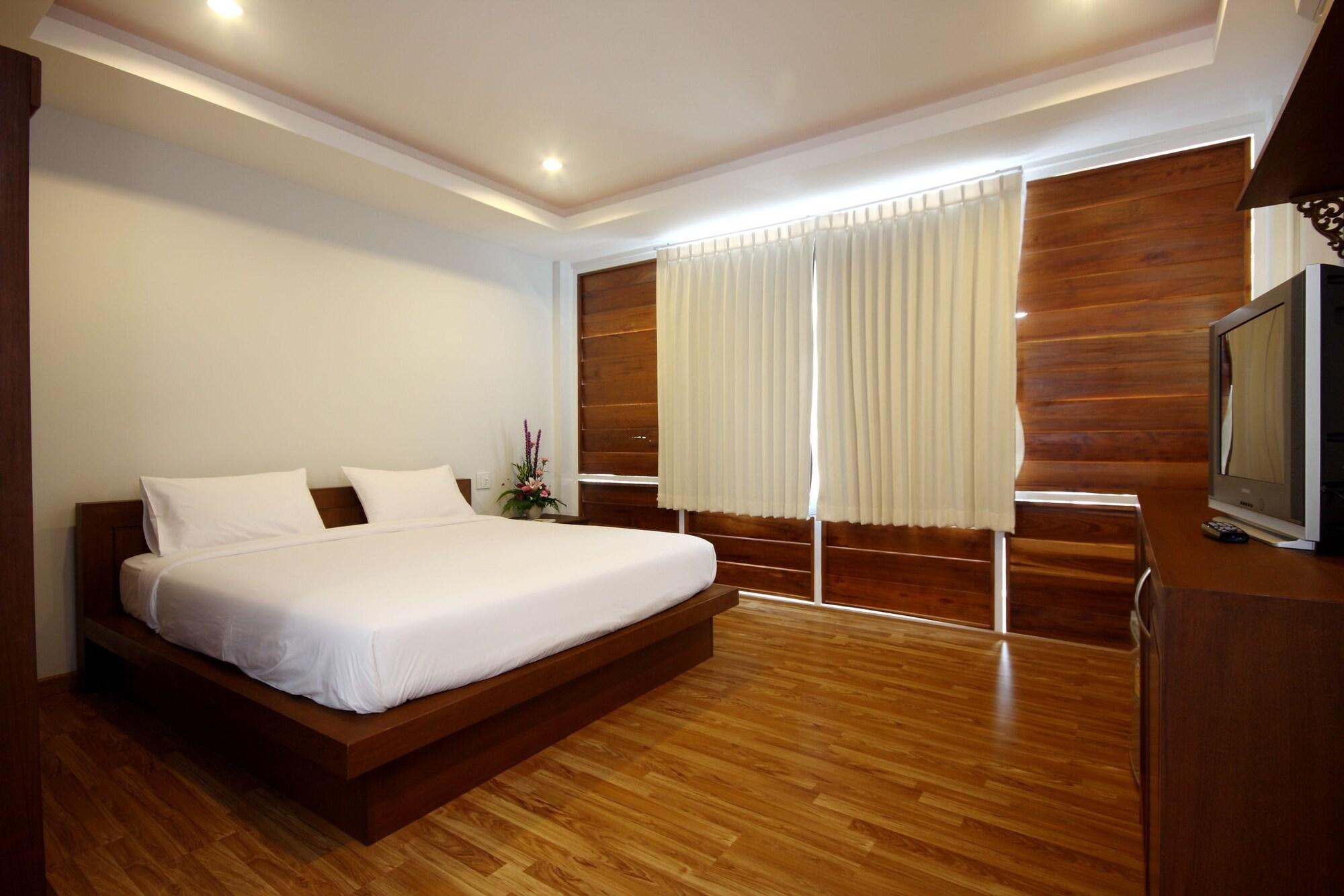 Kata Hiview Resort Karon Exterior photo
