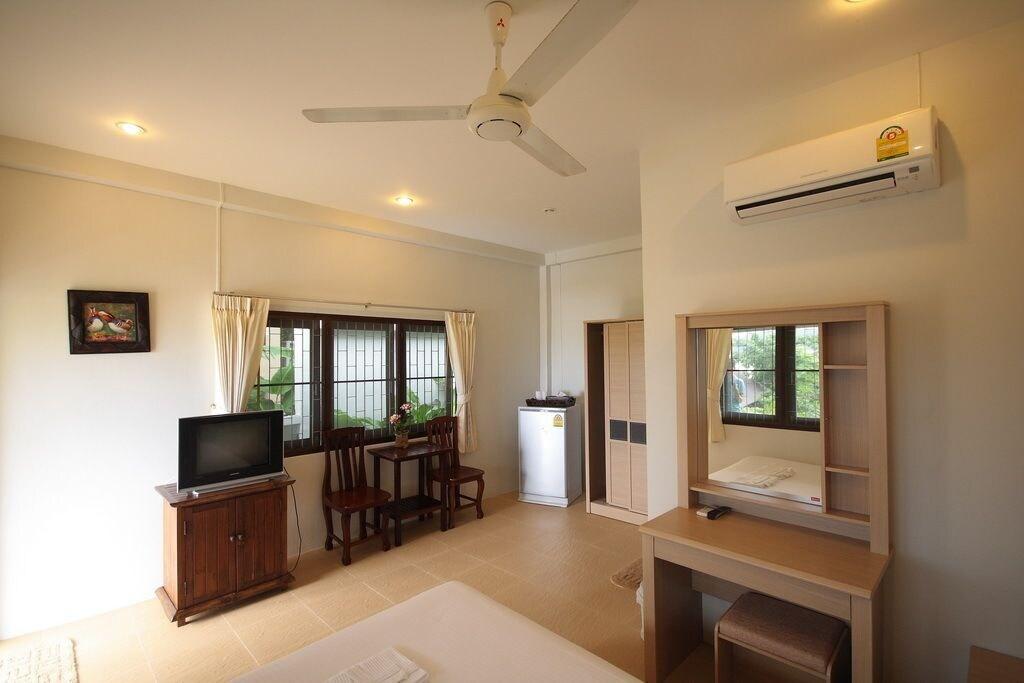 Kata Hiview Resort Karon Exterior photo