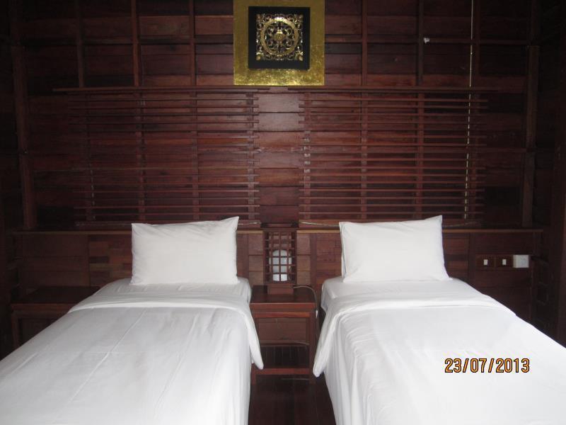 Kata Hiview Resort Karon Exterior photo